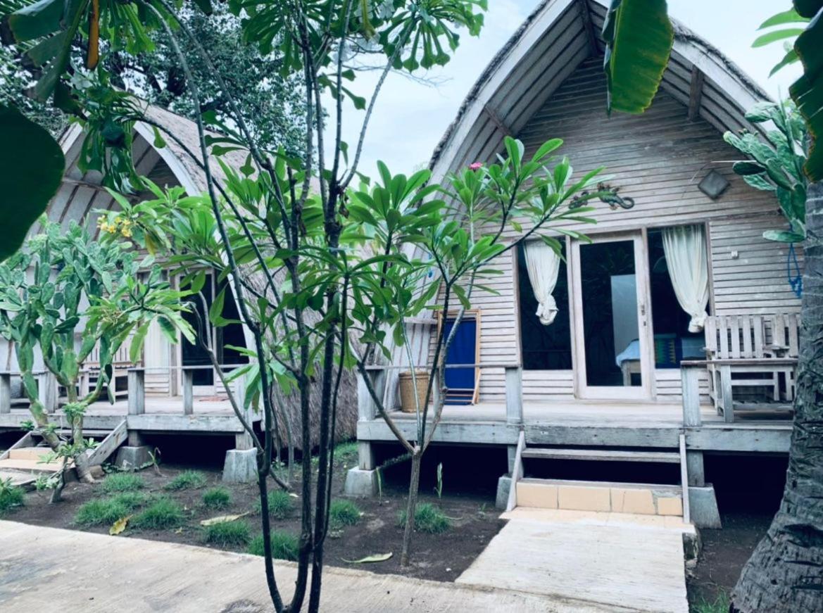 Star Bar And Bungalows Gili Air Luaran gambar