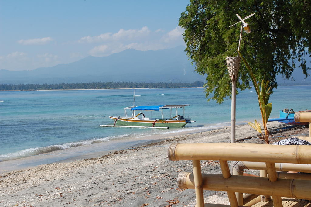 Star Bar And Bungalows Gili Air Luaran gambar
