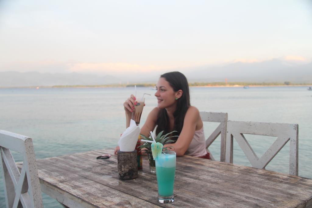 Star Bar And Bungalows Gili Air Luaran gambar