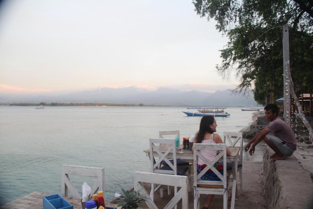 Star Bar And Bungalows Gili Air Luaran gambar