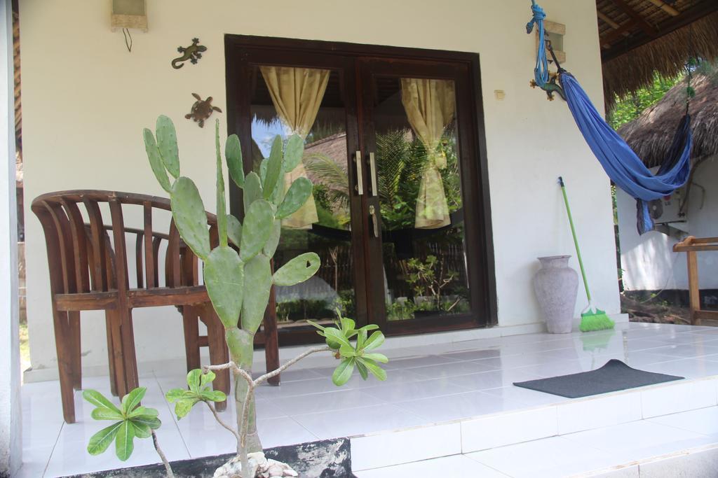 Star Bar And Bungalows Gili Air Luaran gambar