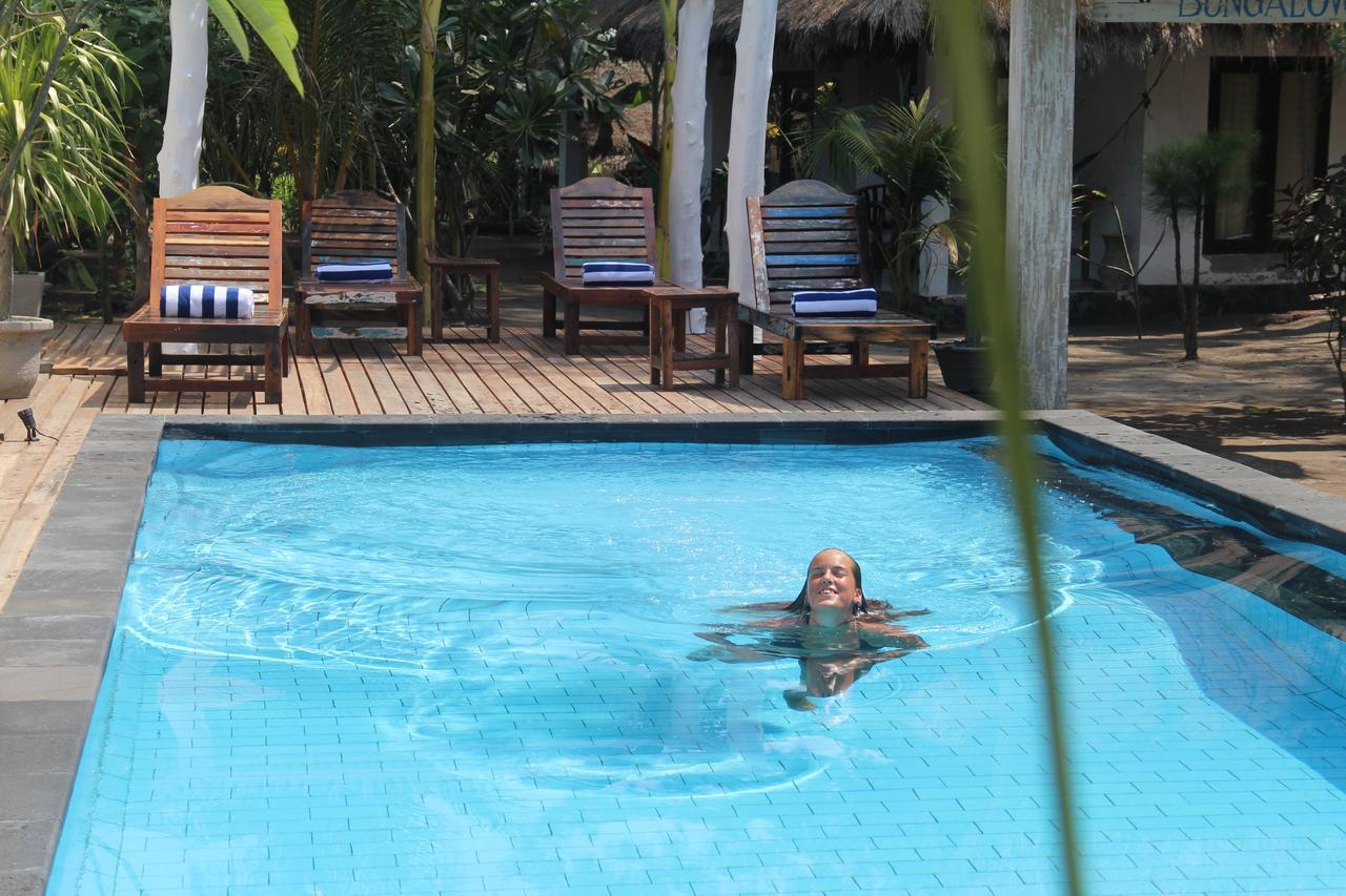 Star Bar And Bungalows Gili Air Luaran gambar