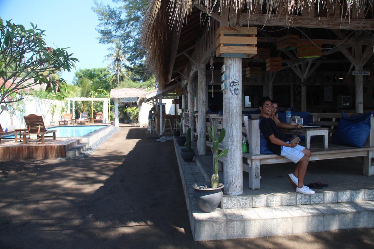 Star Bar And Bungalows Gili Air Luaran gambar
